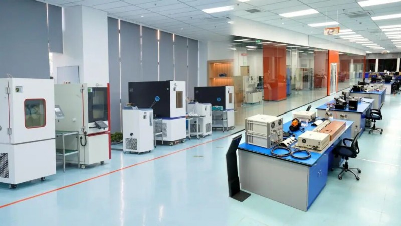 敲鐘上市！精創電氣登陸北交所，開啟以網絡技術為核心的嶄新征程